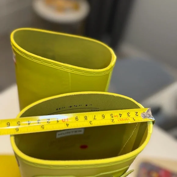 💚Hunter Original Tall Rain Boots – Yellow-Green - Picture 8 of 9